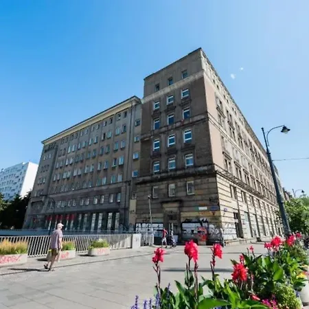 Апартаменты Cutest With Location